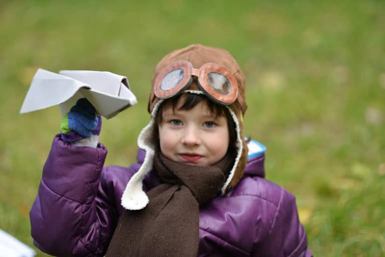 How to Make a Paper Airplane – A How to Guide & 5 Fun Models